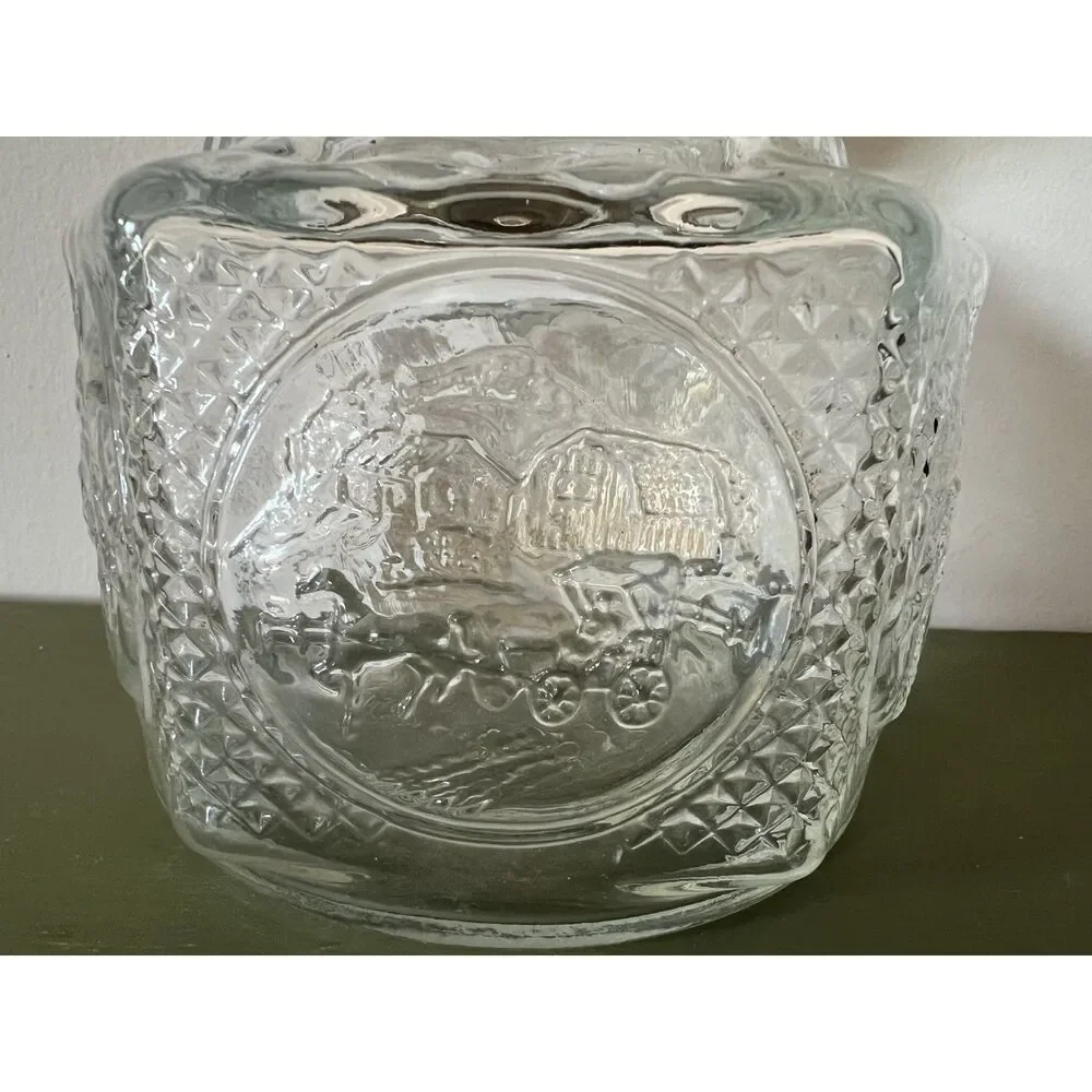 1800s Antique Pressed Glass Lantern Lamplight Farms Horse Buggy Oil Lamp Hexagon